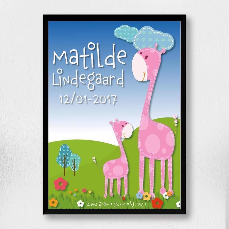 navneplakat med søde lyserøde giraffer